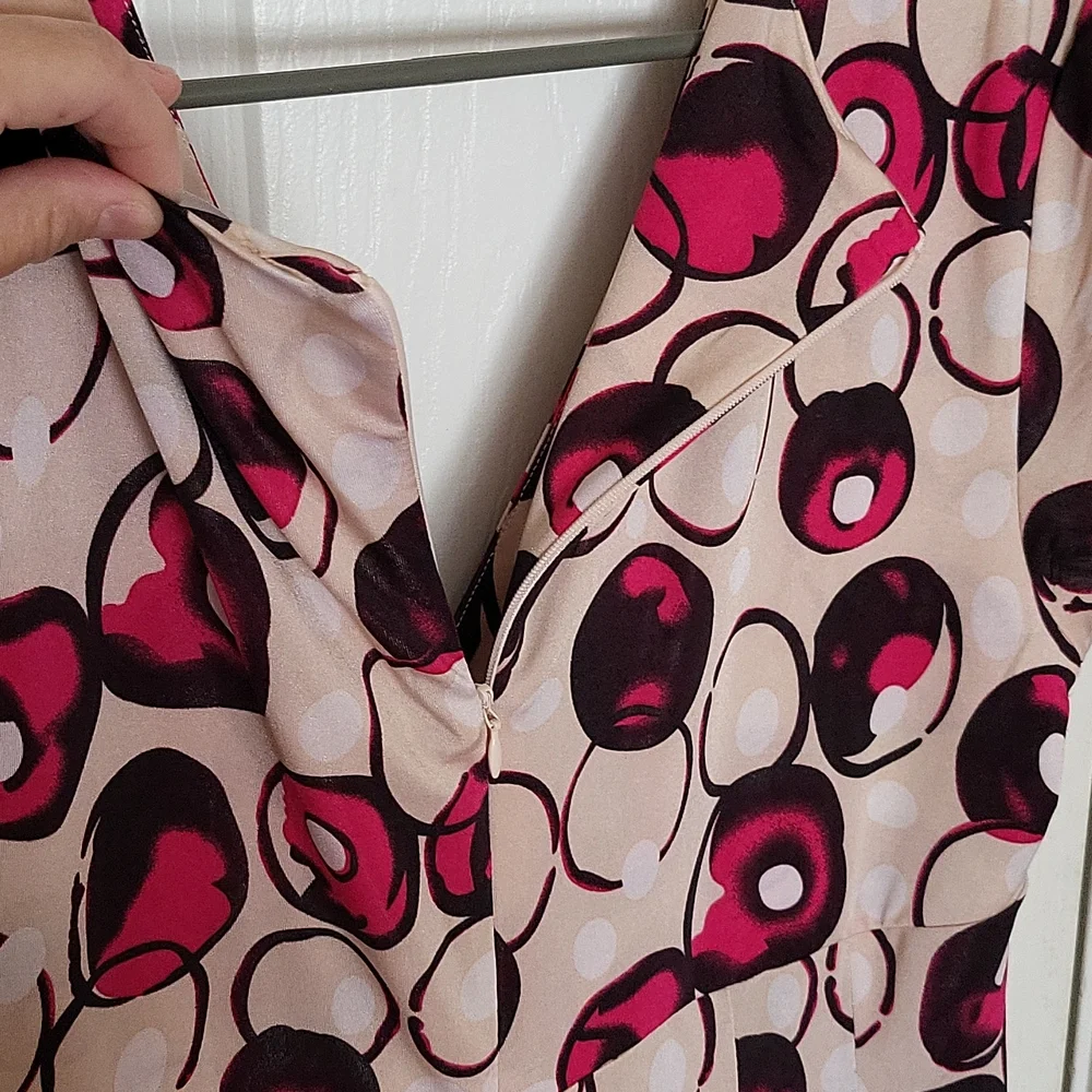 NWOT Tatyana wiggle dress - Picture 7 of 8